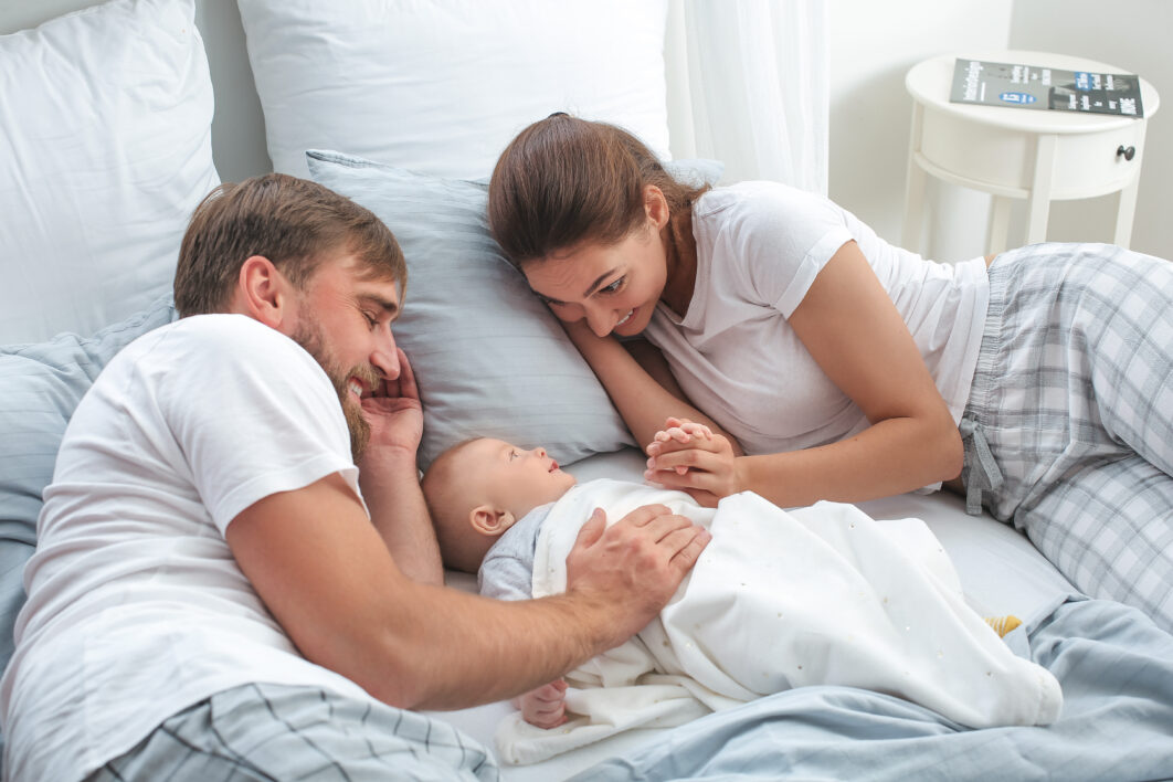 Bed Family Parents